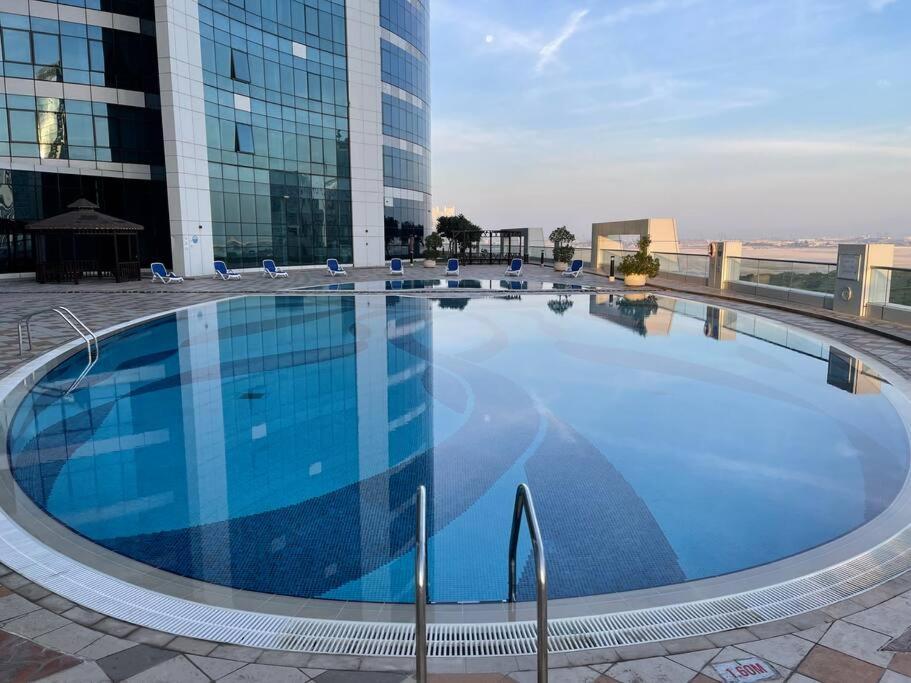 Cozy Upgraded Residential Flat With Sea, Mangrove, Pool View - 1203 Not Hotel Абу-Дабі Екстер'єр фото